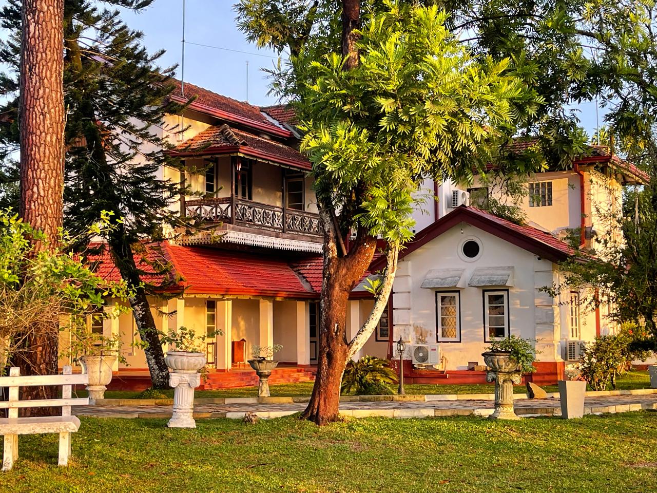 Lavinrich Hotel & Villa